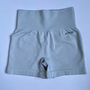 Bo+Tee Seamless Mini Shorts